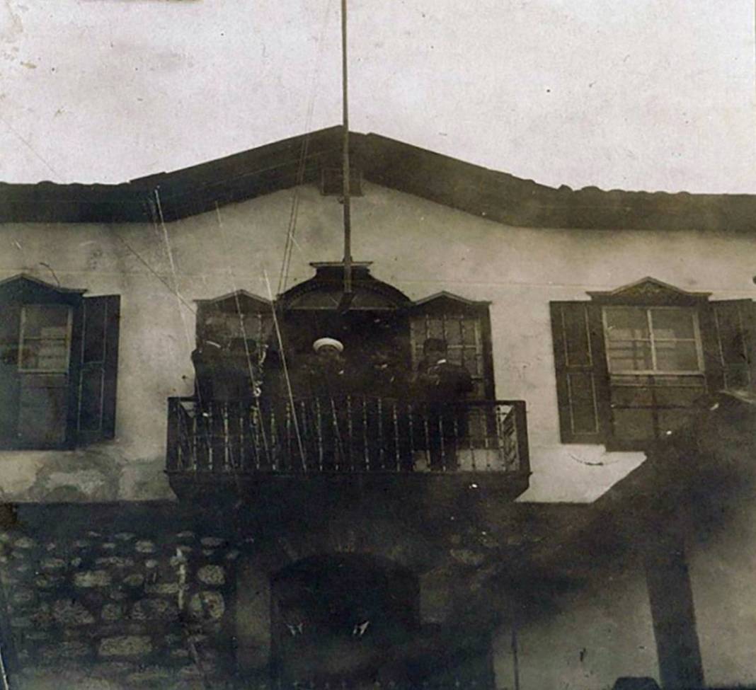 Atatürk'ün arşivlerde saklı kalan nadir fotoğrafları satışta 1